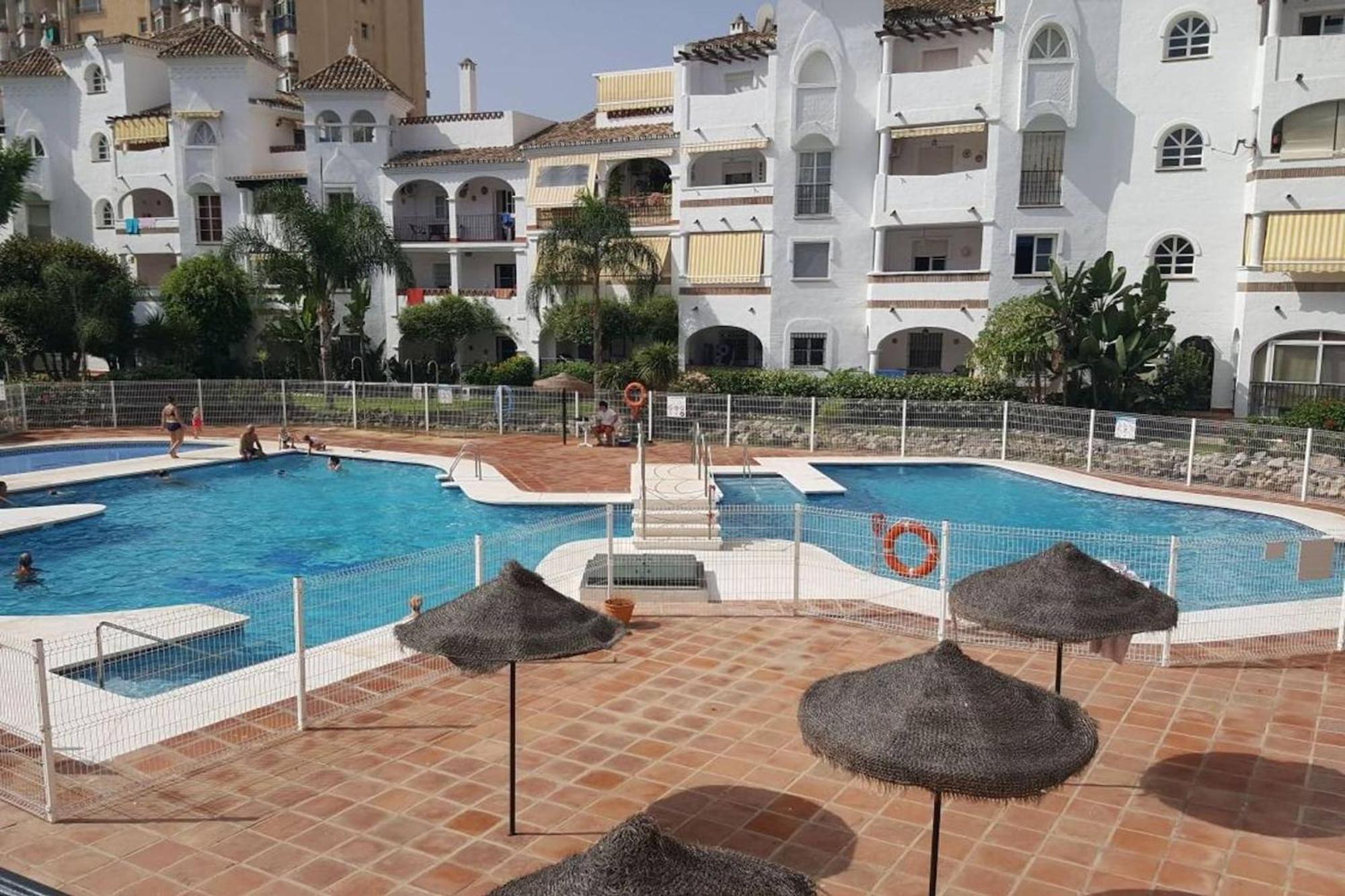 Family With 2 Bedrooms Appartement Benalmádena